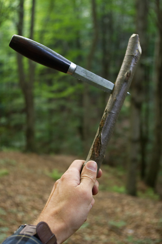 bushcraft survival nóż ośnik-1